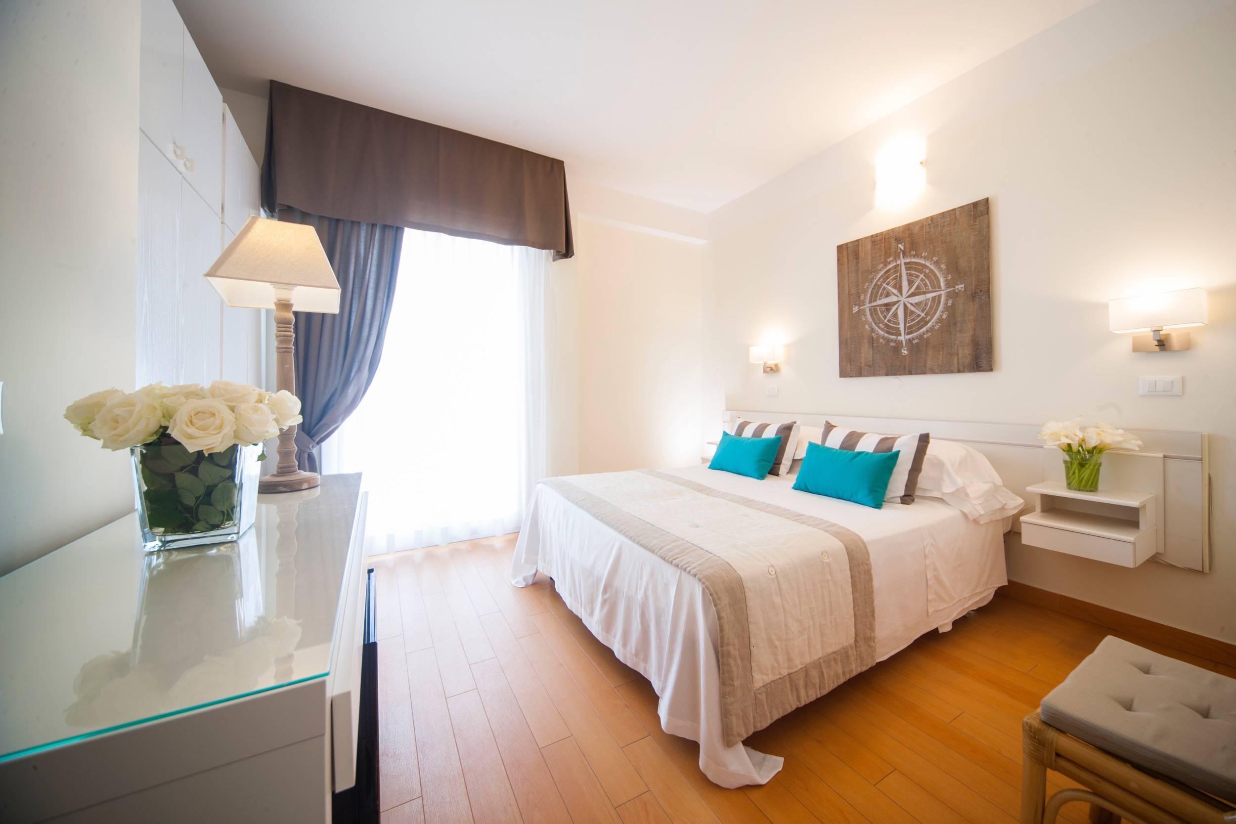 Hotel Mon Cheri Ричоне Екстериор снимка