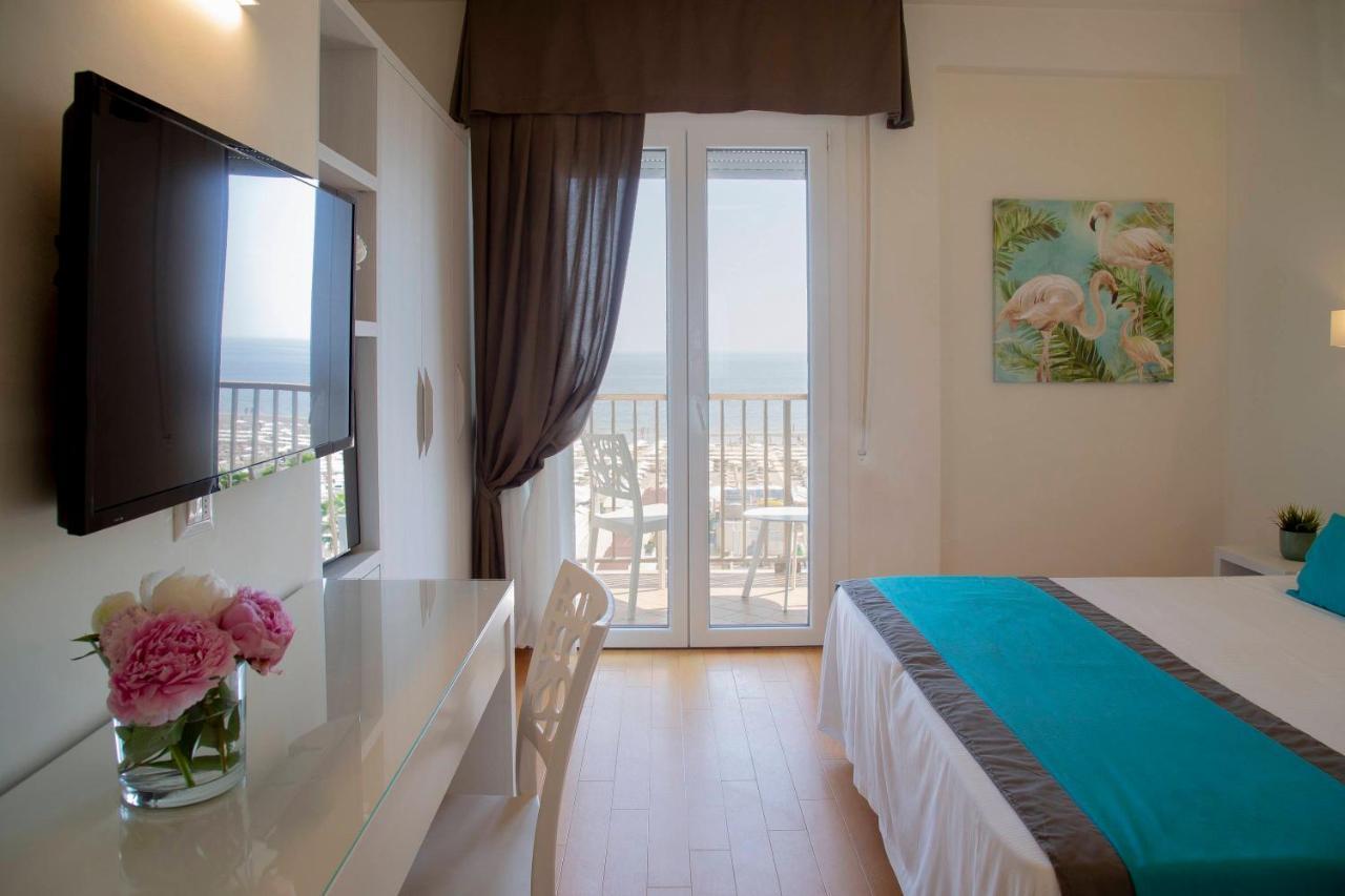 Hotel Mon Cheri Ричоне Екстериор снимка