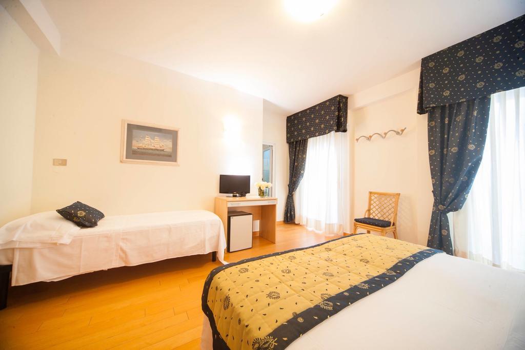 Hotel Mon Cheri Ричоне Стая снимка