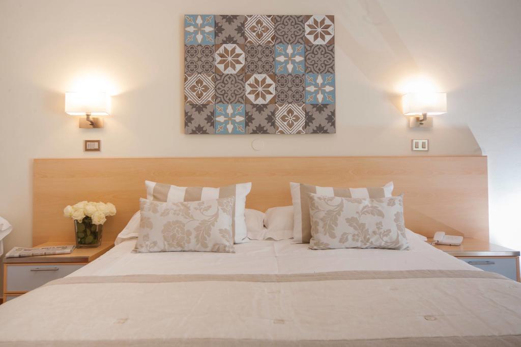 Hotel Mon Cheri Ричоне Стая снимка